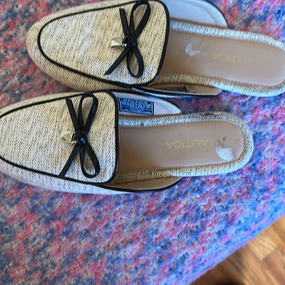 NAUTICA slip on flats - Picture 2 of 3
